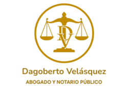 Dagoberto Velásquez, abogado y Notario público en Nicaragua.